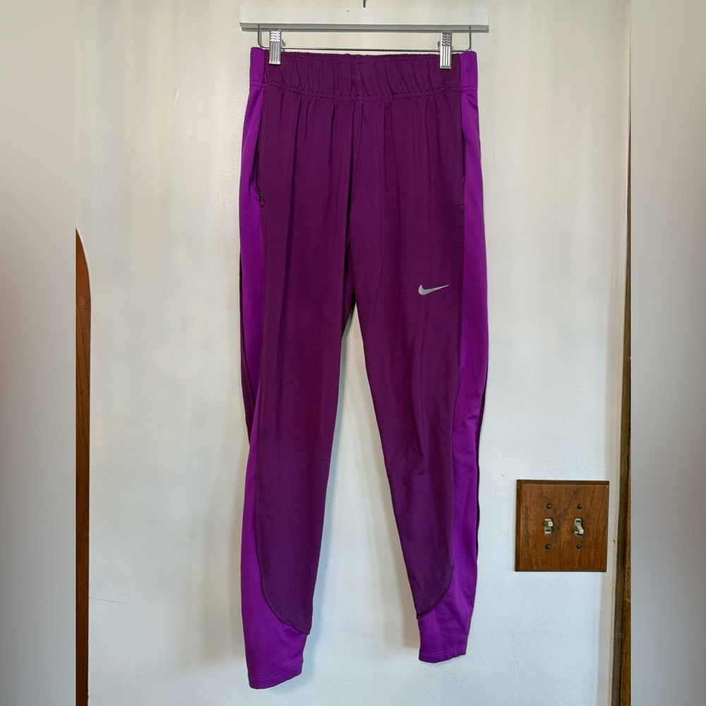Nike Therma-Fit Purple Apparel